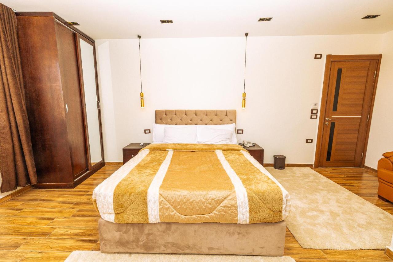 White Pyramids Inn Nazlet el Simman Экстерьер фото