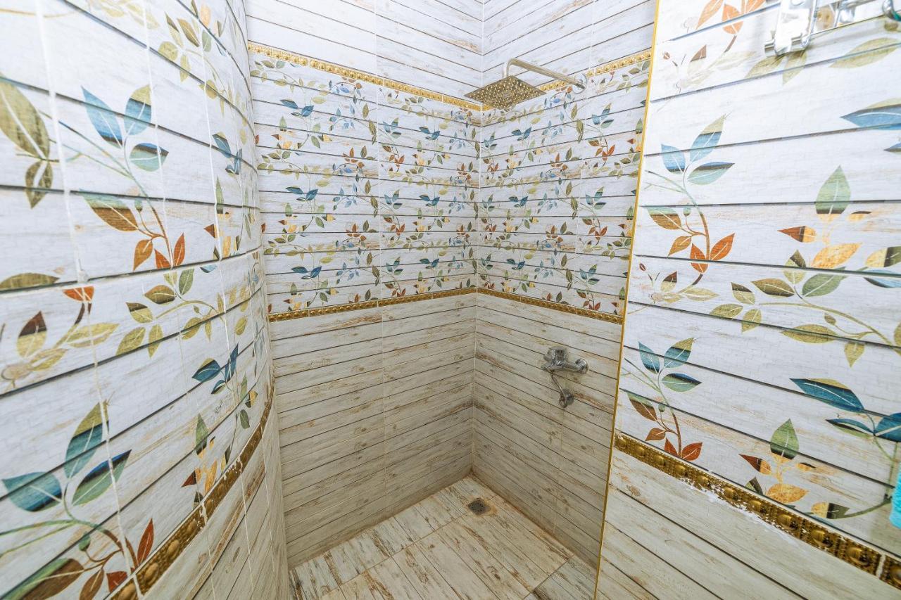 White Pyramids Inn Nazlet el Simman Экстерьер фото