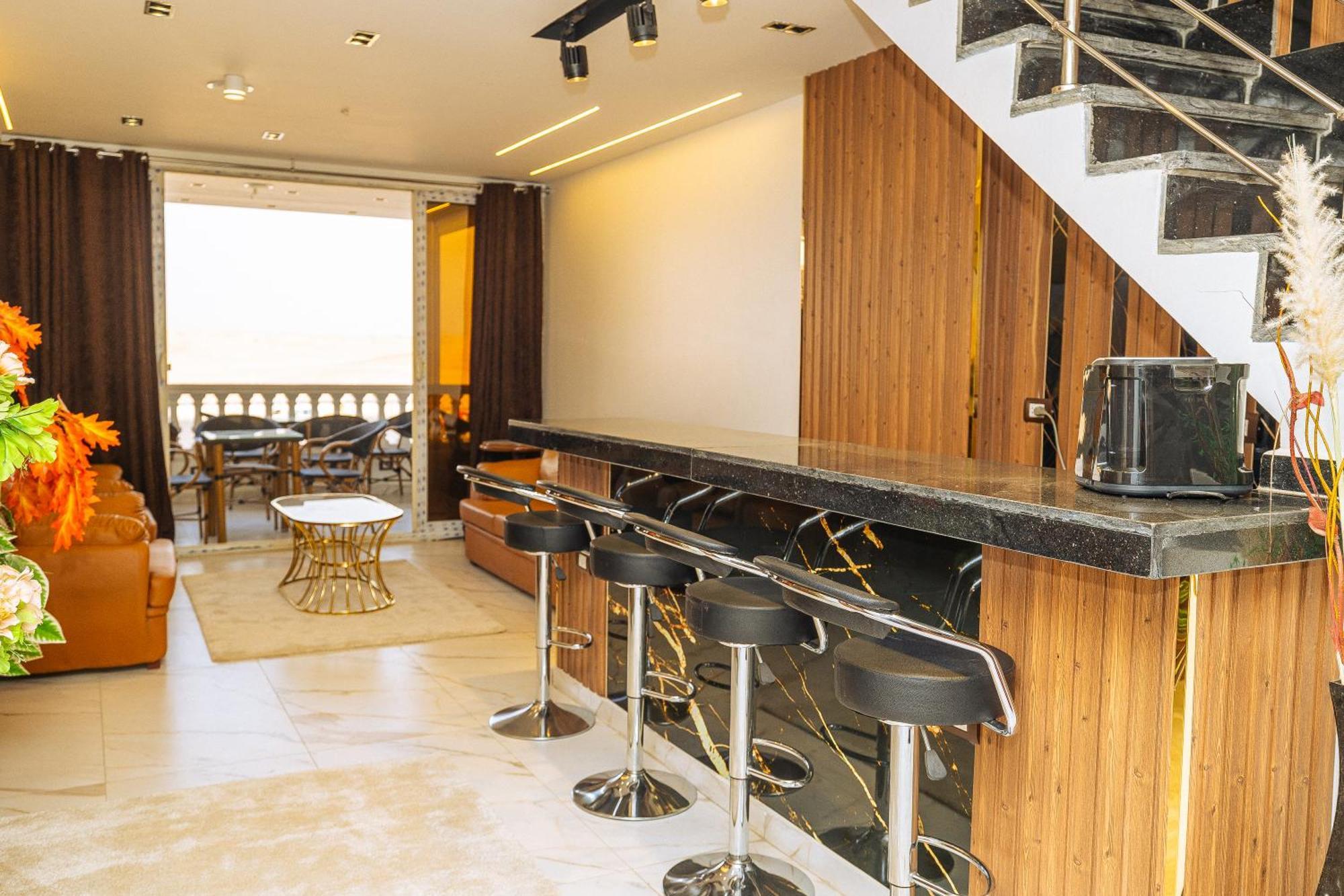 White Pyramids Inn Nazlet el Simman Экстерьер фото