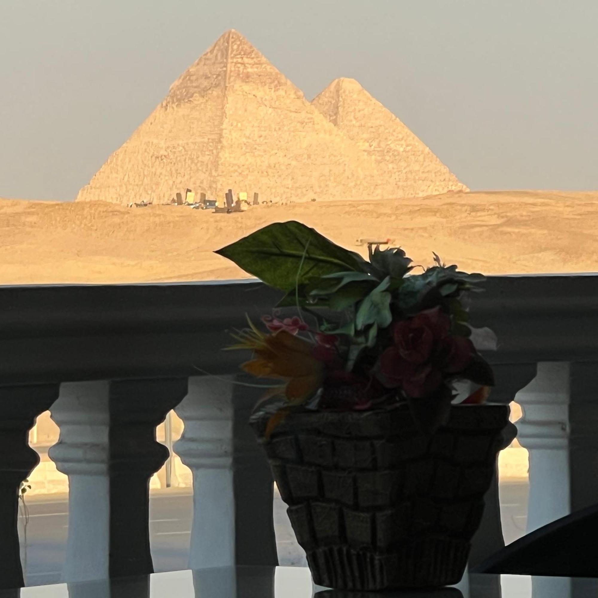 White Pyramids Inn Nazlet el Simman Экстерьер фото