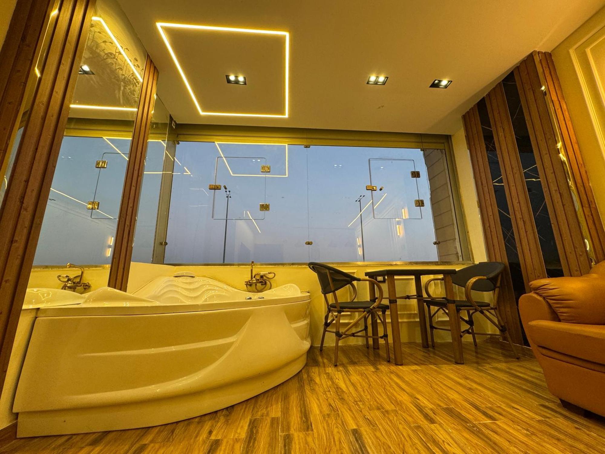 White Pyramids Inn Nazlet el Simman Экстерьер фото